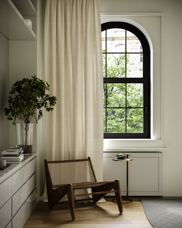 Curtains vs Window Valances: How to Choose the Right Size and Style for Each Room