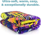 Dawhud Direct 75x90-Inch Cat Blanket - Dean Russo Confident Cat Fleece Throw Blanket for Adults and Kids - Soft and Cozy for Bed, Couch, or Travel - Thoughtful Home Decor Gifts for Women