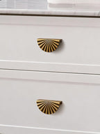 10 Pack Antique Brass Cabinet Pulls 2.5 Hole Center Cup Flat Vintage Drawer Pulls Kitchen Cupboard Bathroom Dresser Cabinet Hardware Handles Zinc Alloy