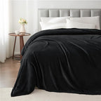 BEDELITE King Size Blanket for Bed, Luxury Plush Cozy Fuzzy Fleece Blanket 108x90 inches, Super Soft Warm Big Lightweight Throw Blanket All Seasons Suitable, Black
