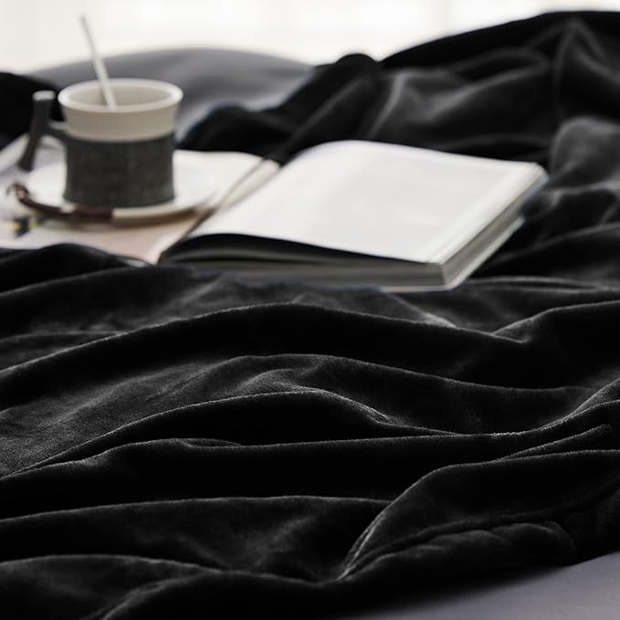 Bedsure GentleSoft Fleece Bed Blankets Full Size Black - Soft Lightweight Plush Fuzzy Cozy Luxury Blanket Microfiber, 84x90 inches