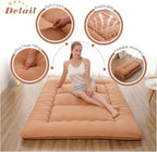 Japanese Floor Mattress, Futon Mattress with Portable Storage Bag and Washable Cover, Roll Up Thick Tatami Mat Suitable for Camping, Guest Room, Light Coffee, Queen