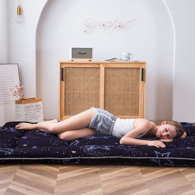 MAXYOYO Japanese Futon Mattress Floor Mattress Sleeping Pad Foldable Bed Roll Up Camping Cushion Floor Lounger Bed Couches and Sofas Couch Topper, Moon and Star, Full Size