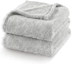 Exclusivo Mezcla Plush Fuzzy Fleece Bed Blanket Twin Size, Super Soft, Fluffy and Warm Blankets, Suitable for All Seasons (Light Grey, 90x66 Inches)