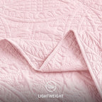 Love's cabin King Size Quilt Set Pink Bedspreads - Soft Bed Summer Lightweight Bedspread Comforter - Modern Style Coin Pattern Coverlet for All Season - 3 Pieces (1 Quilt, 2 Pillow Shams)