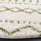 SAFAVIEH Arizona Shag Collection Area Rug - 5'1" Round, Ivory & Green, Moroccan Design, Non-Shedding & Easy Care, 1.6-inch Thick, Ideal for The Living Room, Dining, Bedroom (ASG741Y)