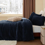 BEDELITE Fleece Full Comforter Set -Super Soft & Warm Fluffy Navy Blue Bedding, Luxury Fuzzy Heavy Bed Set for Winter with 2 Pillow Cases