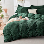 HYMOKEGE Emerald Green Queen Comforter Set Seersucker 7 Pieces, All Season Luxury Bed in a Bag Queen for Bedroom, Bedding Set with Comforter, Sheets, Pillowcases & Shams