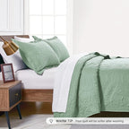 Love's cabin King Size Quilt Set Sage Bedspreads - Soft Bed Summer Lightweight Bedspread Comforter - Modern Style Coin Pattern Coverlet for All Season - 3 Pieces (1 Quilt, 2 Pillow Shams)