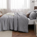 Bedsure Oversized Queen Comforter Set - Dark Grey Soft Bedding for All Seasons, Cationic Dyed Bed Set, 3 Pieces, 1 Oversized Queen Size Comforter (98"x98") and 2 Pillow Shams (20"x26"+2")
