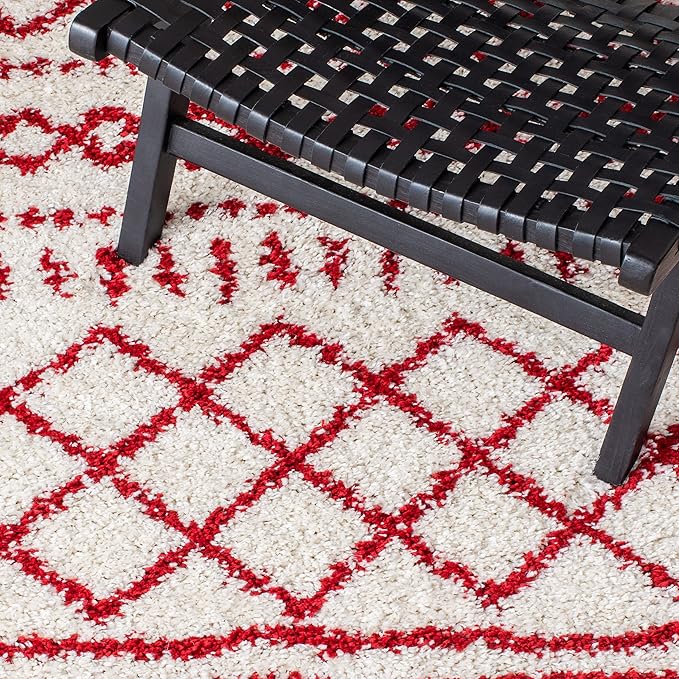 SAFAVIEH Area Rug 8x10 - Arizona Shag Collection - Large - Ivory & Red, Moroccan Design, Non-Shedding & Easy Cleaning, Ultra Plush Thick Pile, Ideal for Living Room, Bedroom, Dining Space (ASG741P)