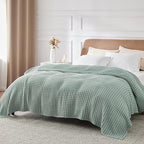 Bedsure Cooling Cotton Waffle Queen Size Blanket - Lightweight Breathable Summer Blanket of Rayon Derived from Bamboo for Hot Sleepers, Luxury Throws for Bed, Couch and Sofa, Mint Green, 90x90 Inches